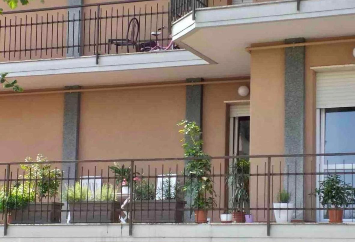 Sesto Calende Centro Daire Dış mekan fotoğraf